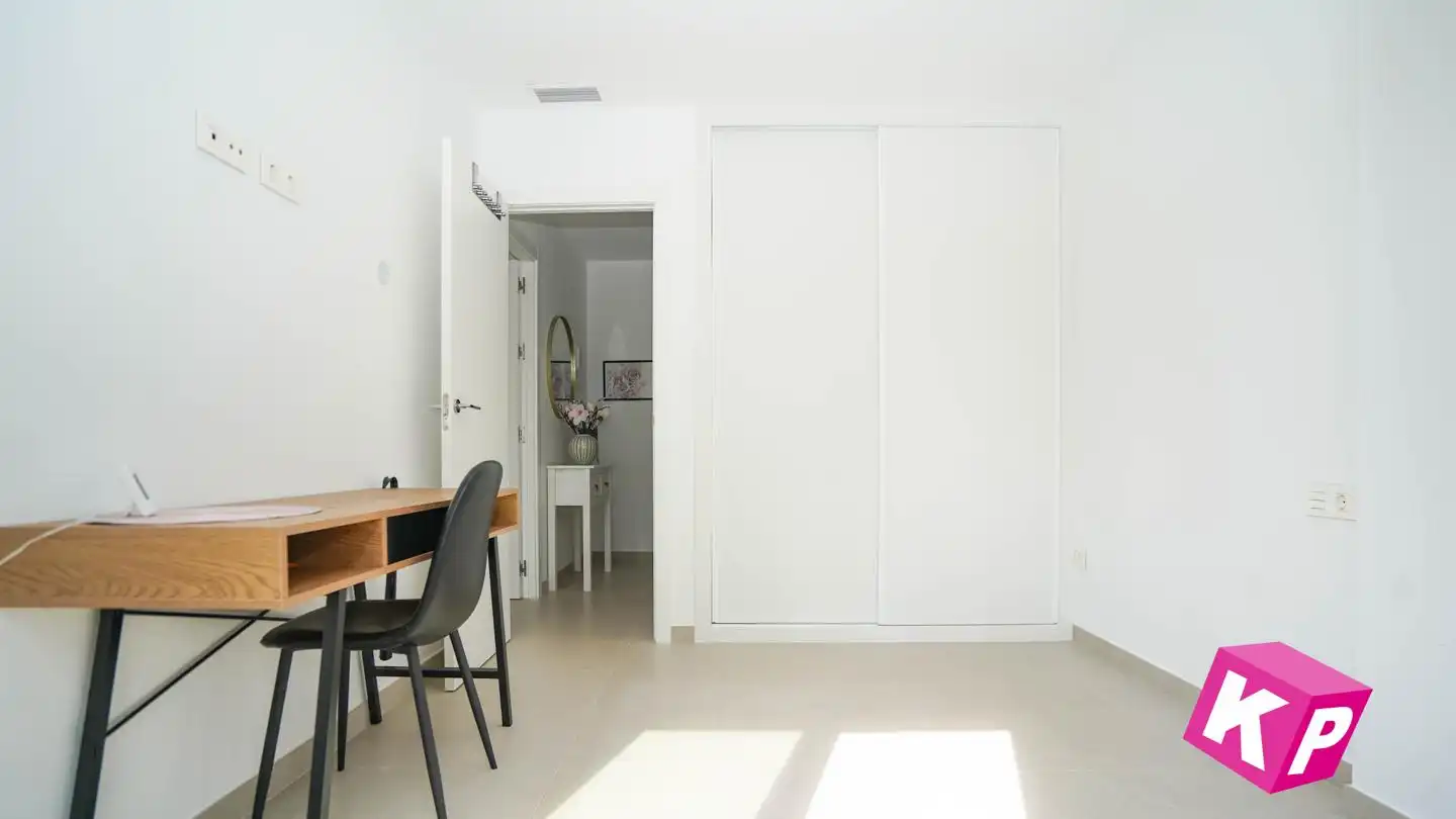 Habitación de Planta baja en venta en Santa Pola con Aire acondicionado, Calefacción y Terraza