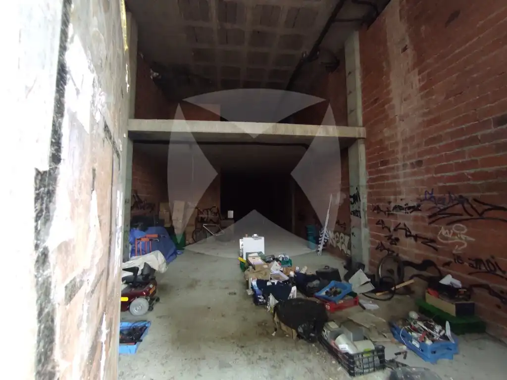 Gewerbefläche zur Miete in Calle Julio Cienfuegos Linares, imagen 6