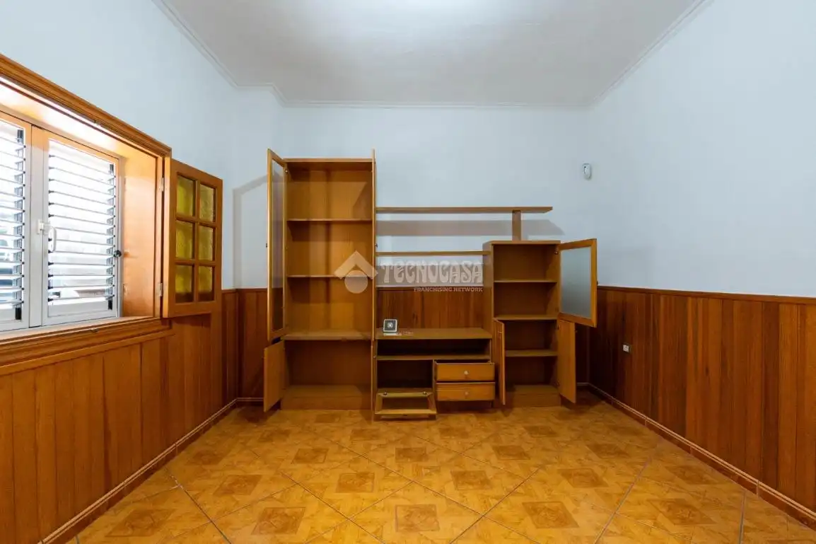 Casa aparellada en venda a Casco Urbano, imagen 9