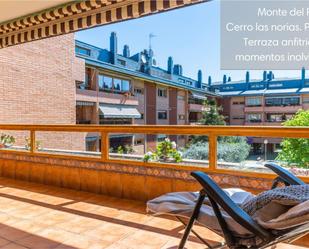 Exterior view of Flat for sale in Majadahonda  with Terrace and Balcony