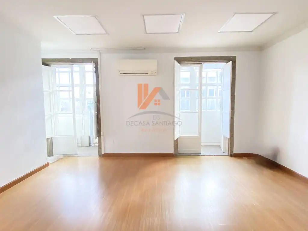 Piso en venta en Santiago de Compostela  con Aire acondicionado