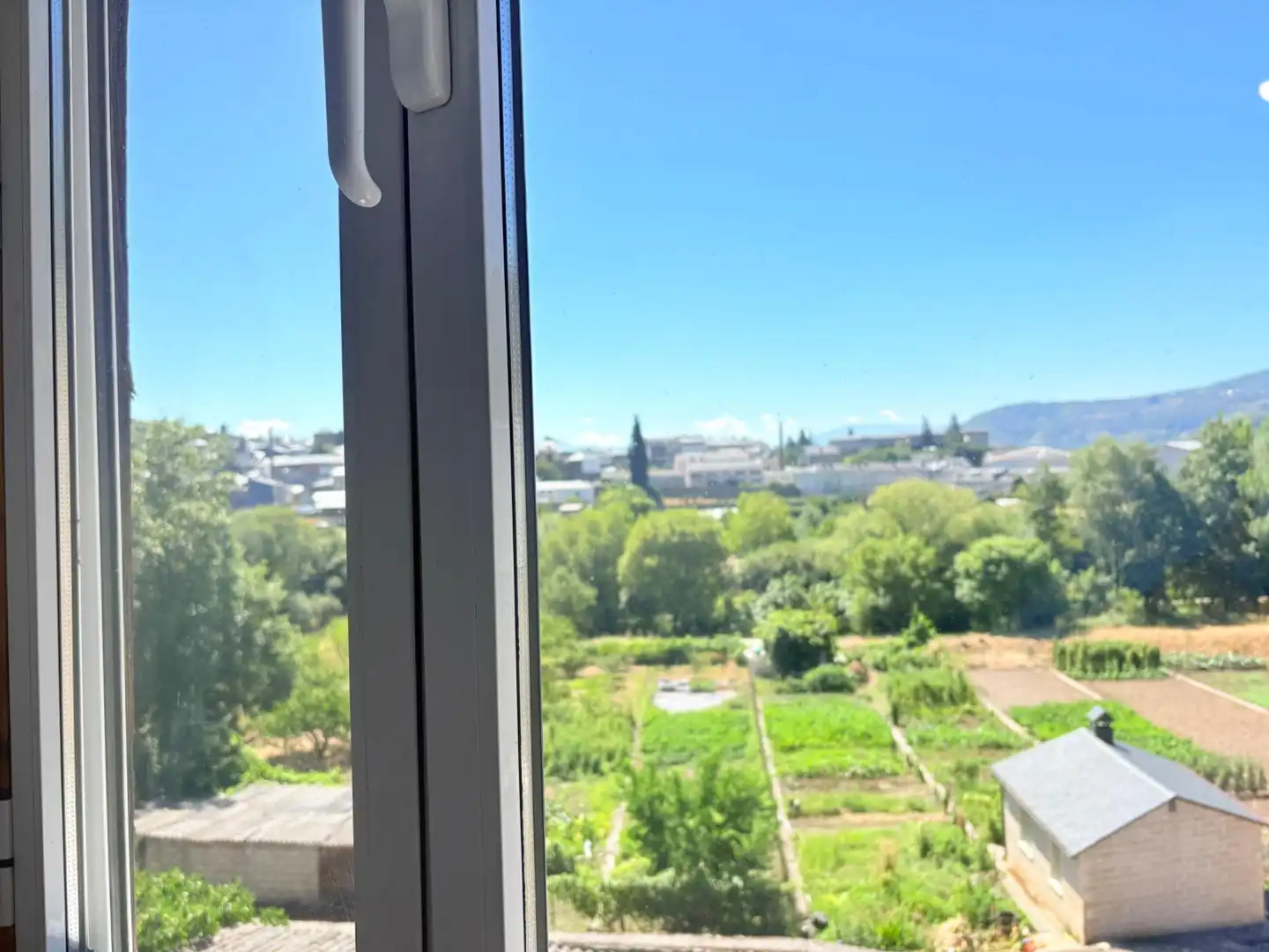 Vista exterior de Casa o chalet de alquiler en Villafranca del Bierzo con Calefacción y Amueblado