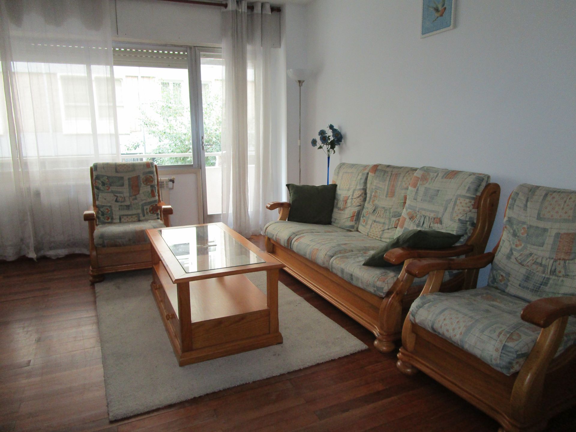 Pis de lloguer a Rúa da República Arxentina, Ensanche - Sar