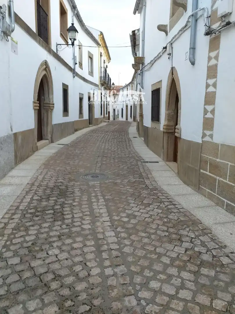 House for sale in Valencia de Alcántara, imagen 3