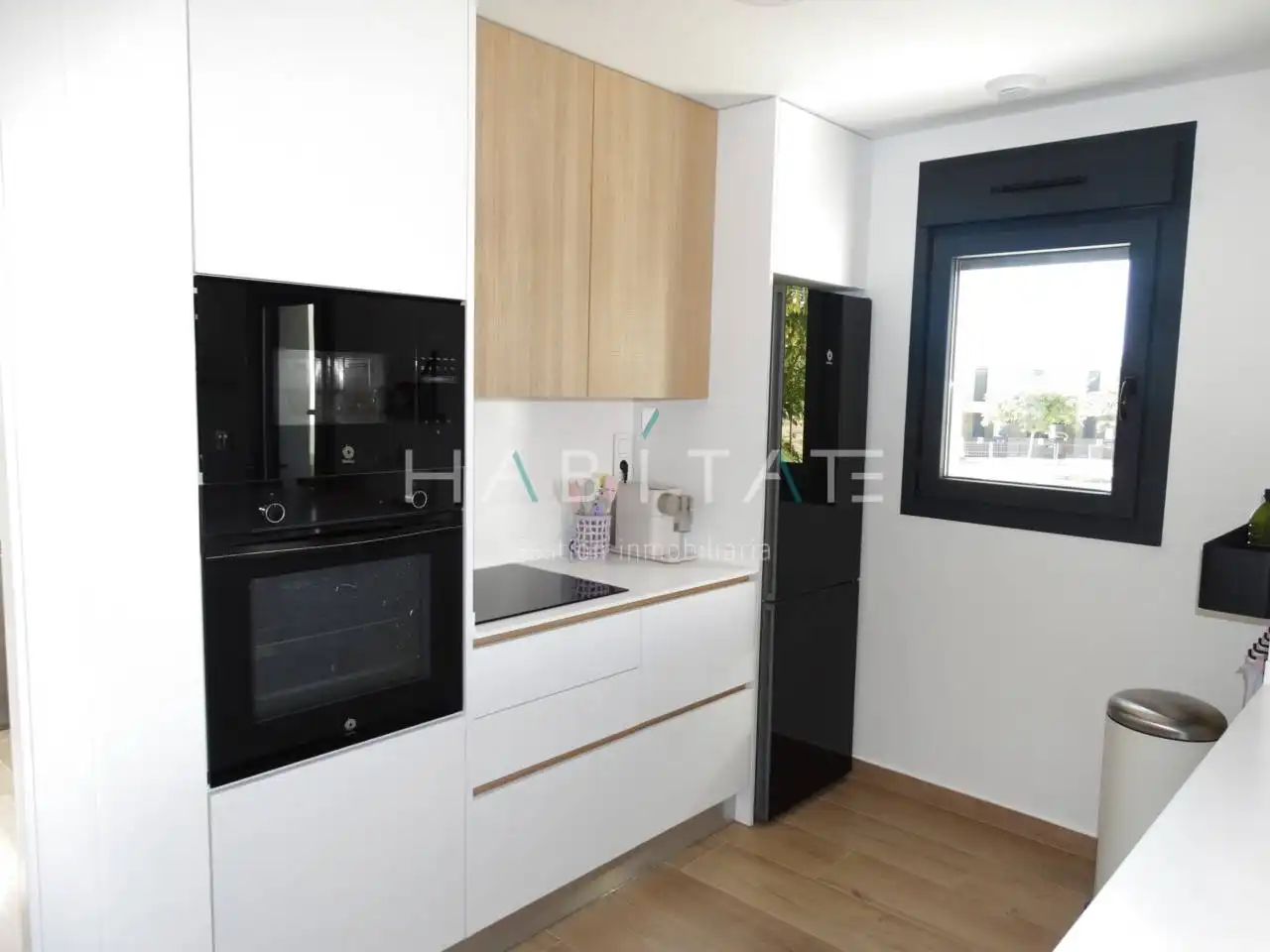 Cuina de Casa o xalet en venda en Pilar de la Horadada amb Aire condicionat, Terrassa i Moblat