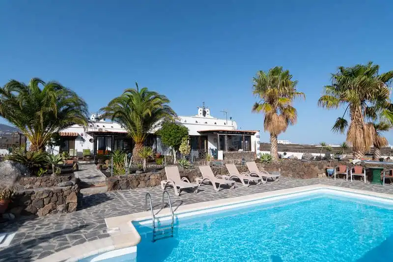 Casa o chalet en venta en Tías con Jardín privado, Trastero y Amueblado