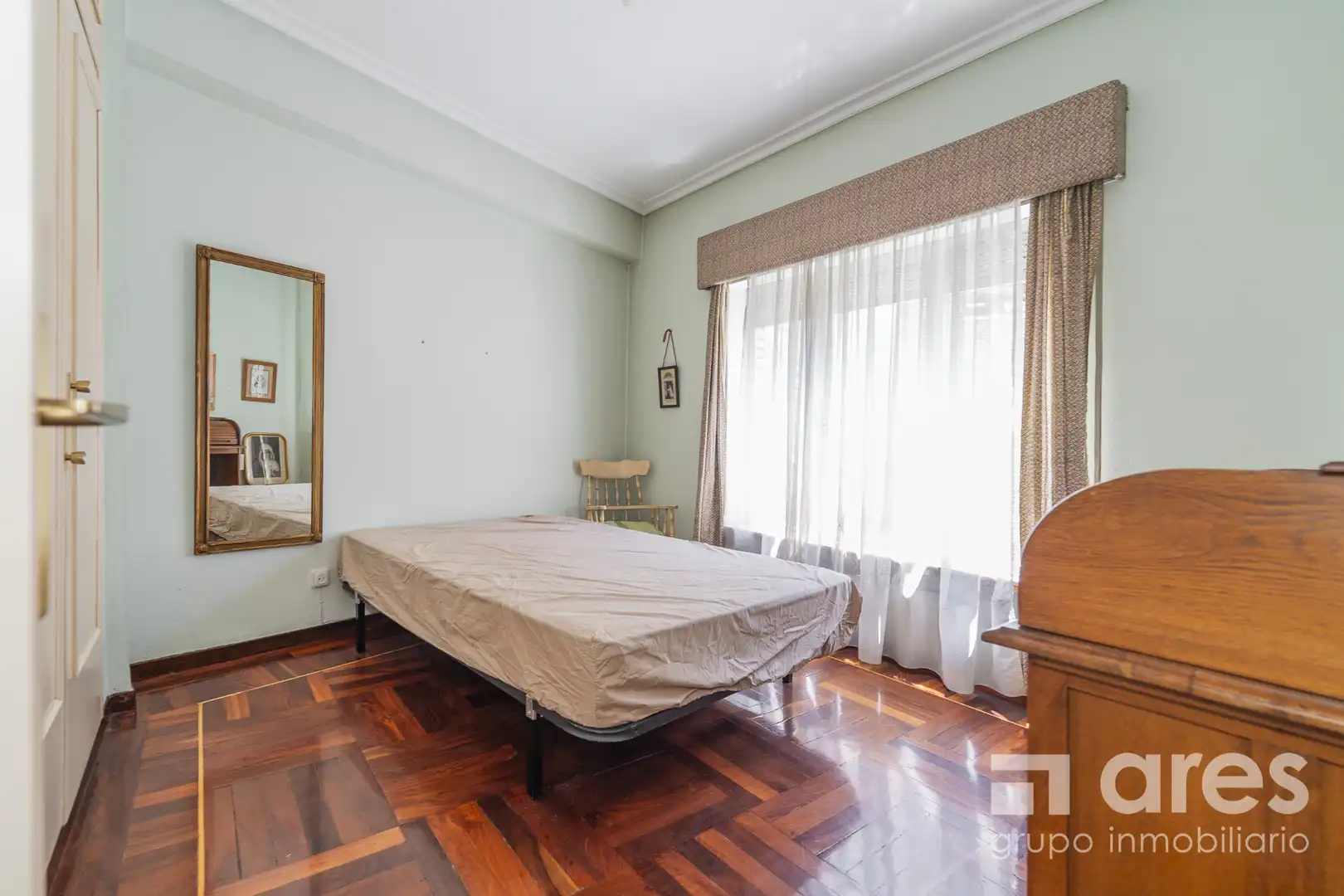 Schlafzimmer von Wohnung zum Verkauf in Madrid mit Heizung