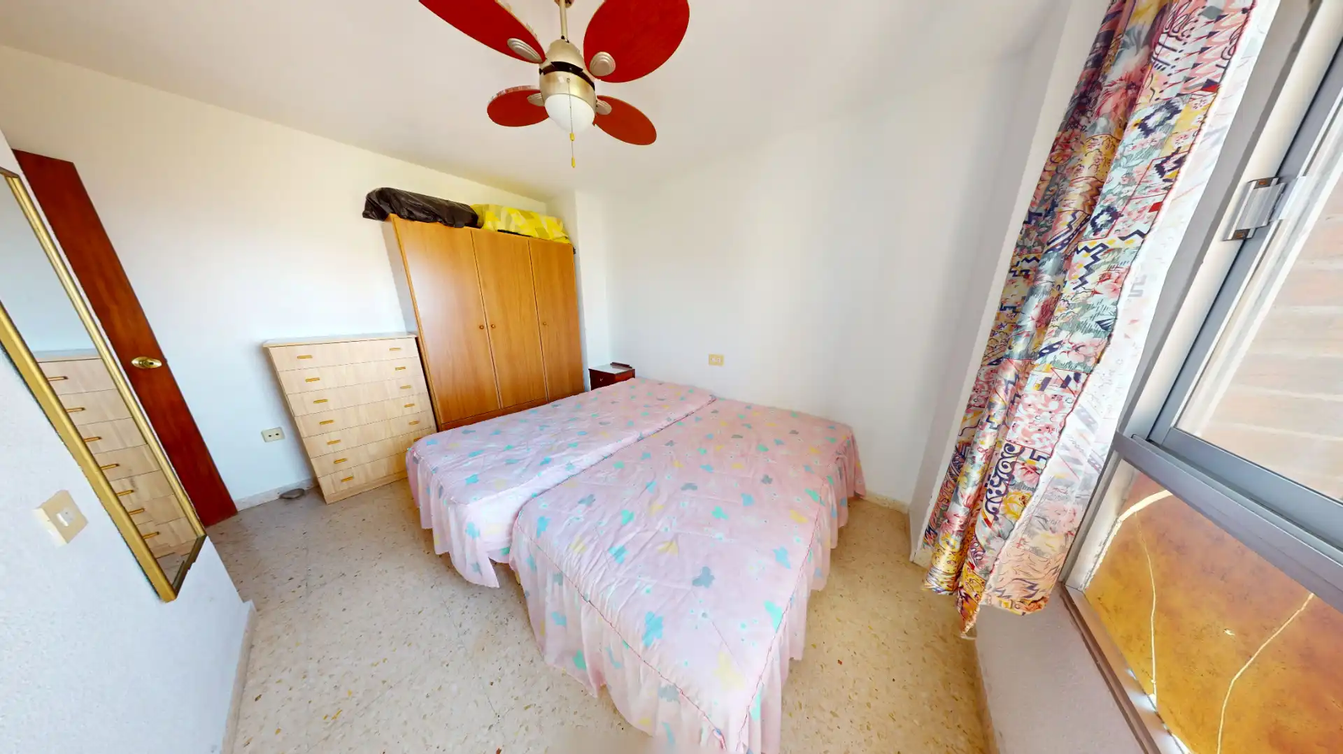 Habitación de Piso en venta en El Campello con Jardín privado, Amueblado y Balcón