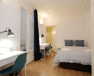 Flat to share in Barri Gòtic