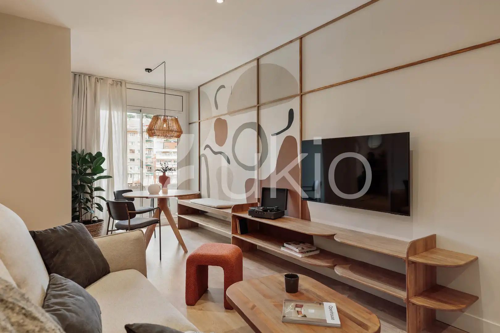 Apartament de lloguer amb opció a compra a Carrer de Balmes, El Putget i el Farró