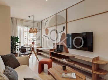 Apartment mit Balkon zur Miete in Carrer de Balmes
