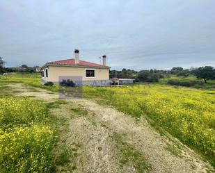 Country house zum verkauf in Arroyo de la Luz