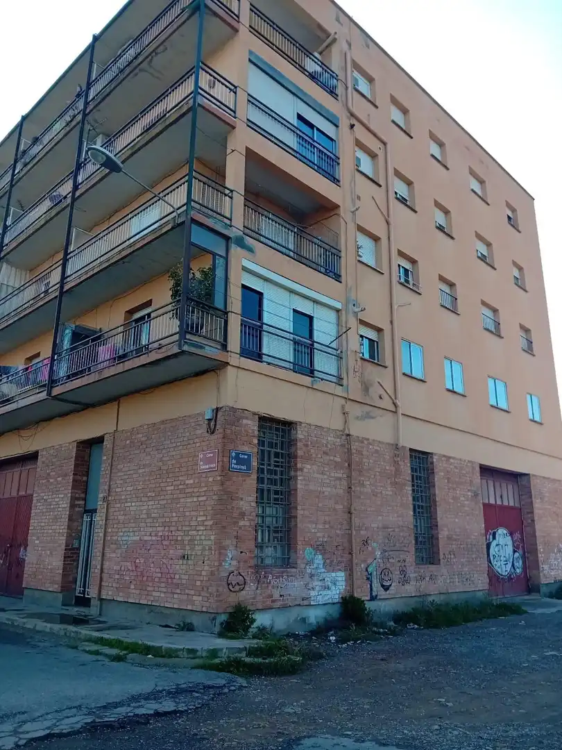 Vista exterior de Pis en venda en Lleida amb Calefacció i Balcó