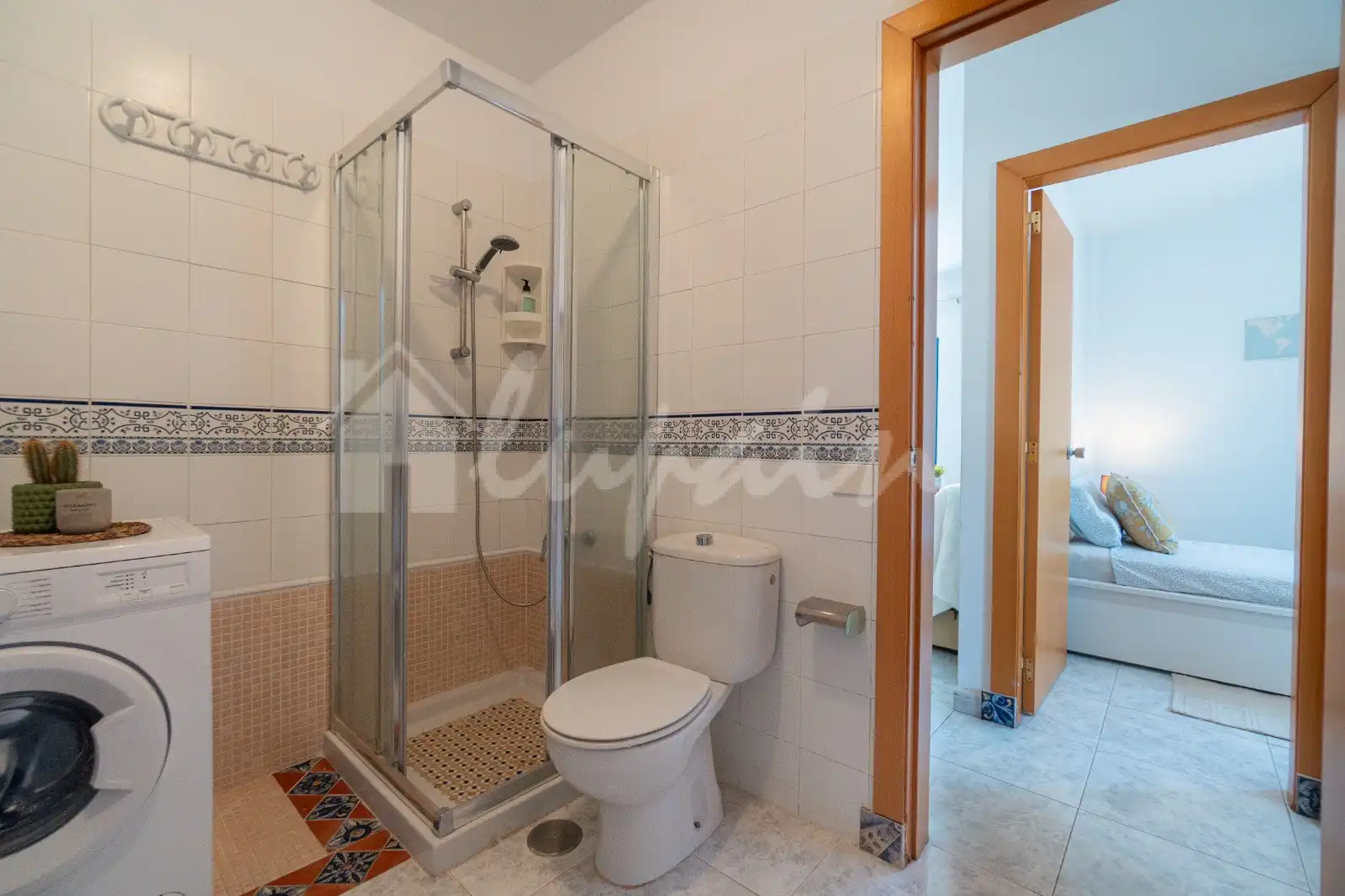 Baño de Apartamento en venta en Guía de Isora con Calefacción