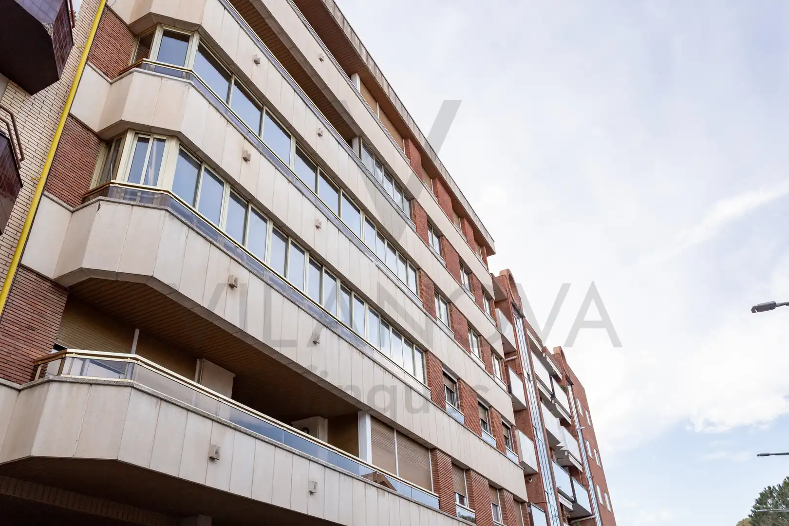 Vista exterior de Piso en venta en Reus con Calefacción, Terraza y Balcón