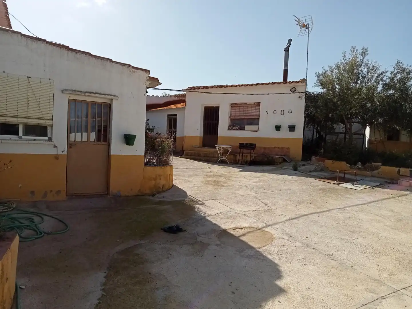 Vista exterior de Casa o xalet en venda en Lezuza