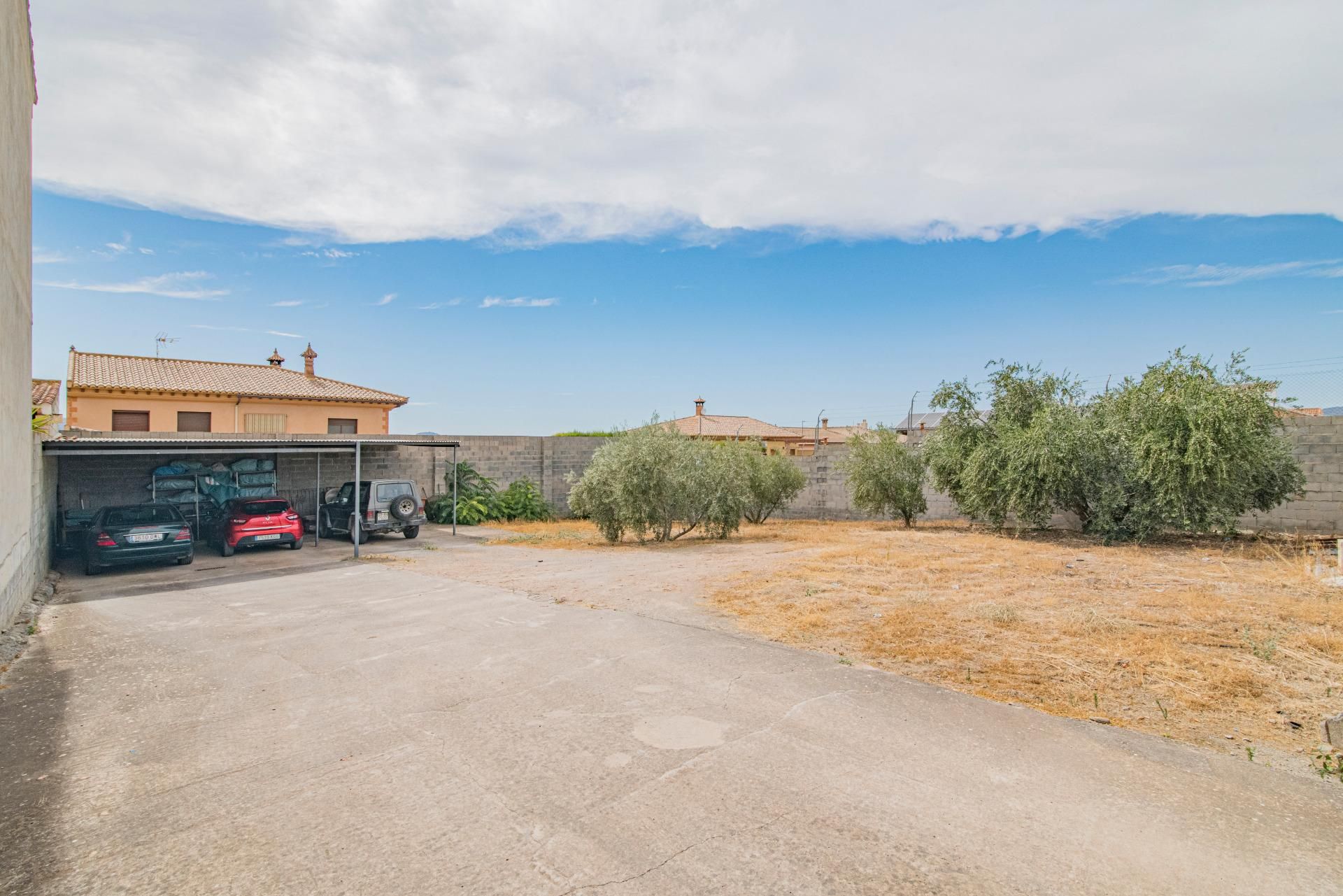 Industrial land for sale in Moraleda de Zafayona
