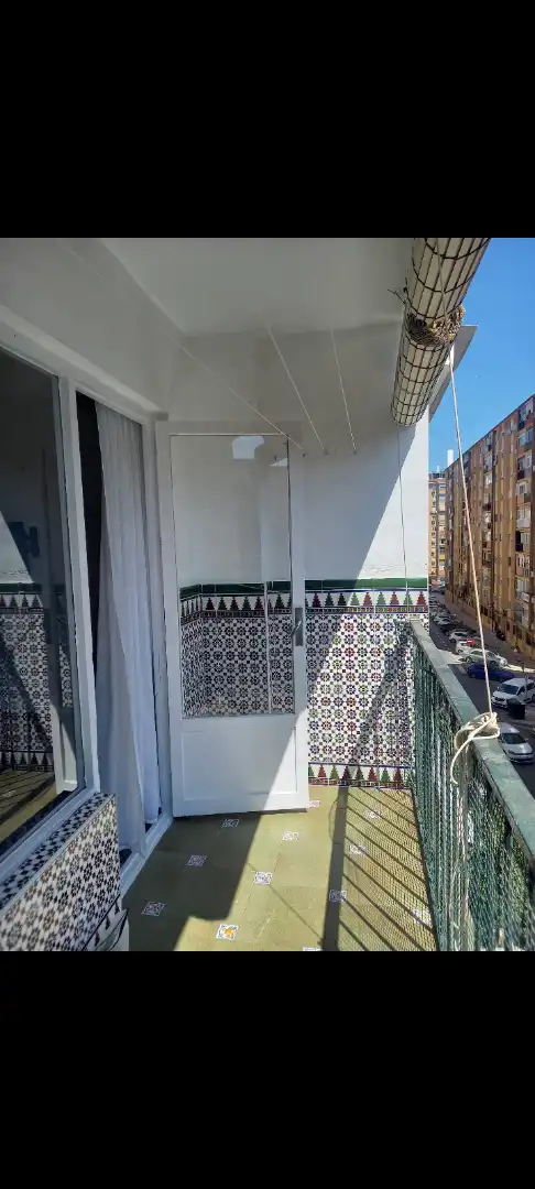 Terraza de Piso de alquiler en Málaga con Amueblado, Lavadora y Microondas