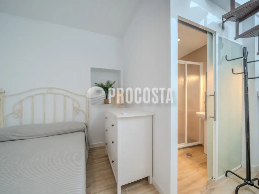 Bedroom of Detached homes for sale in Almuñécar  with Air Conditioner, Terrace and Furnished