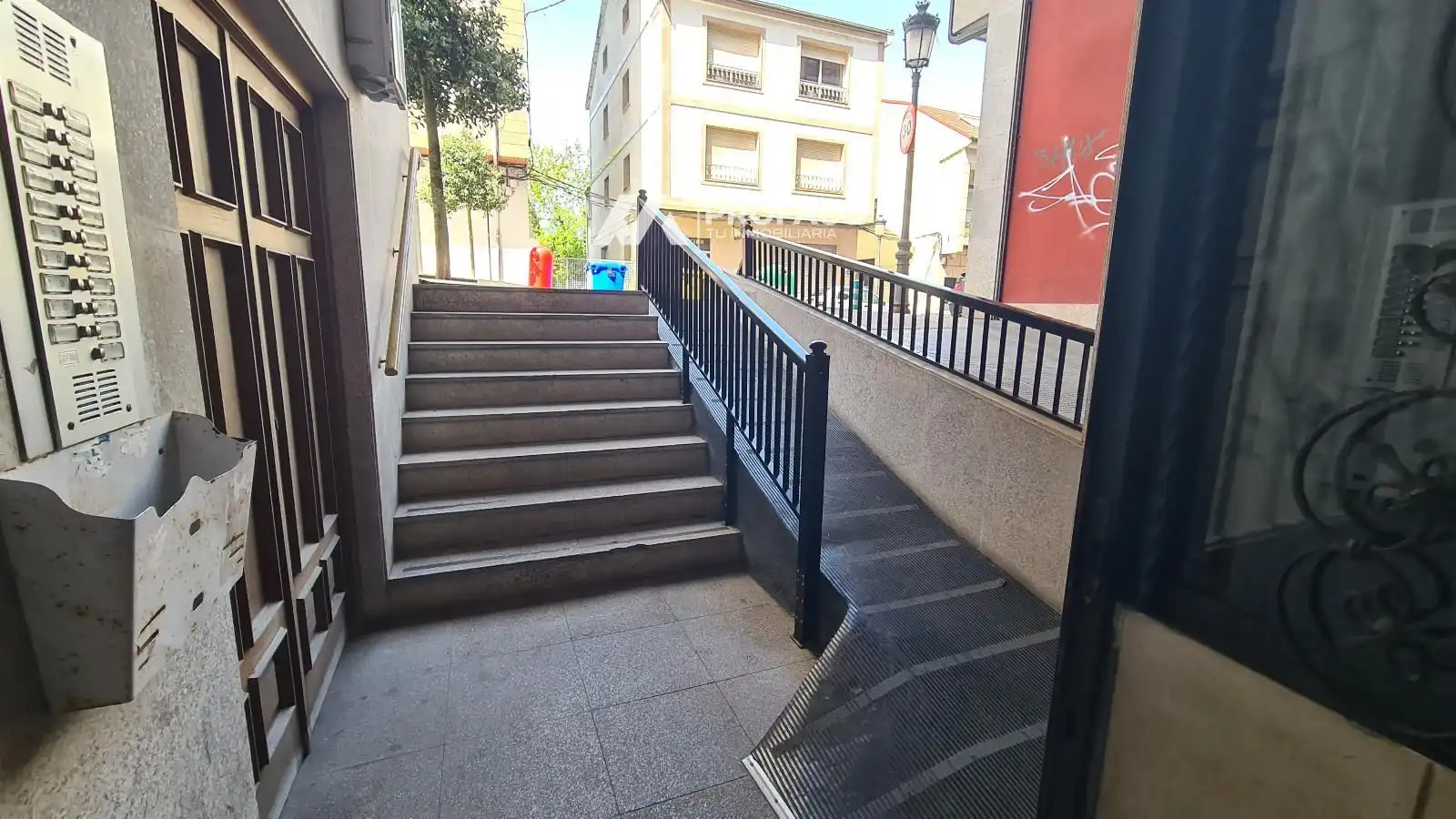 Piso en venta en O Carballiño   con Amueblado