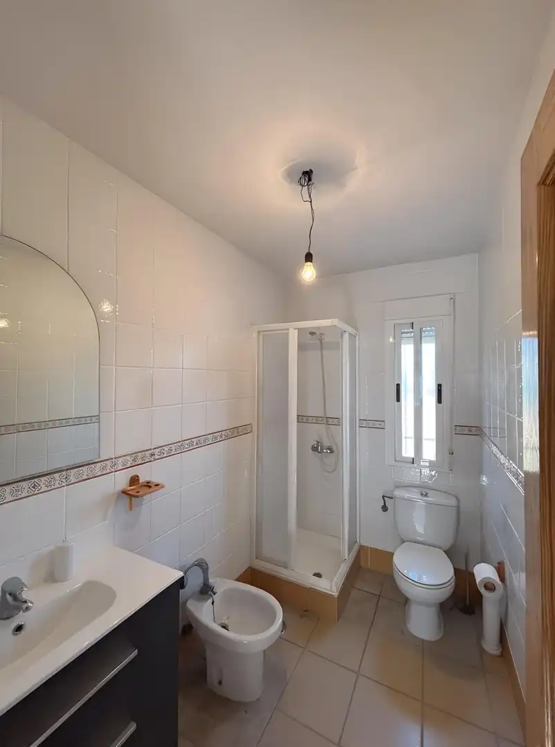 Bathroom of Houses for sale in Colmenar de Oreja