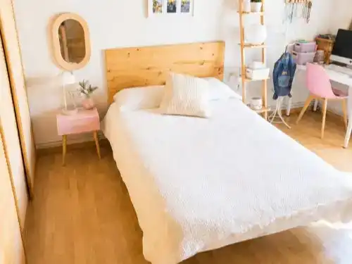 Bedroom of Flat for sale in Badalona  with Air Conditioner