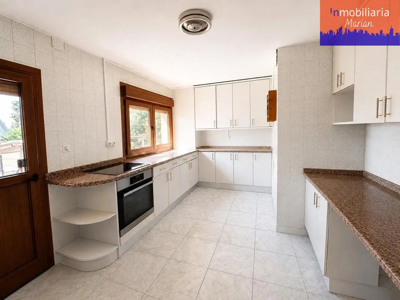 Cocina de Casa o chalet en venta en Aranda de Duero con Calefacción, Jardín privado y Piscina