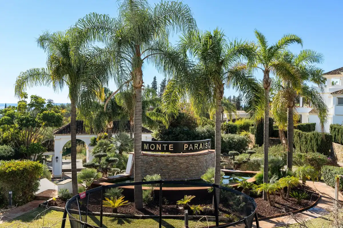 Vista exterior de Apartamento en venta en Milla de Oro