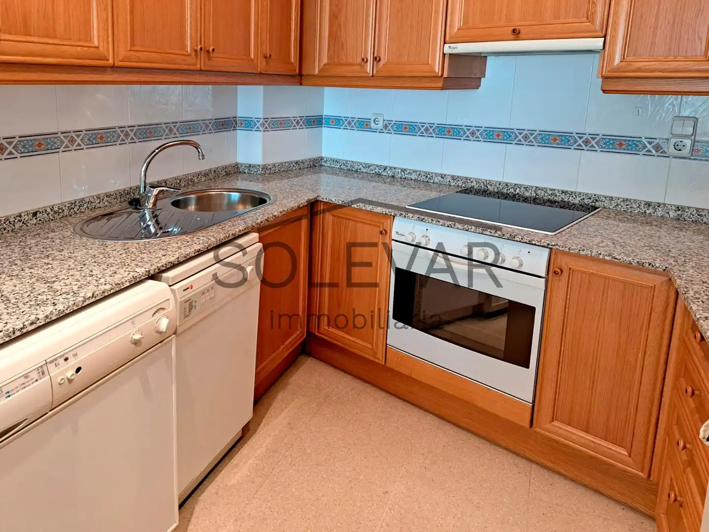 Kitchen of Flat for sale in Tremp  with Air Conditioner, Heating and Balcony