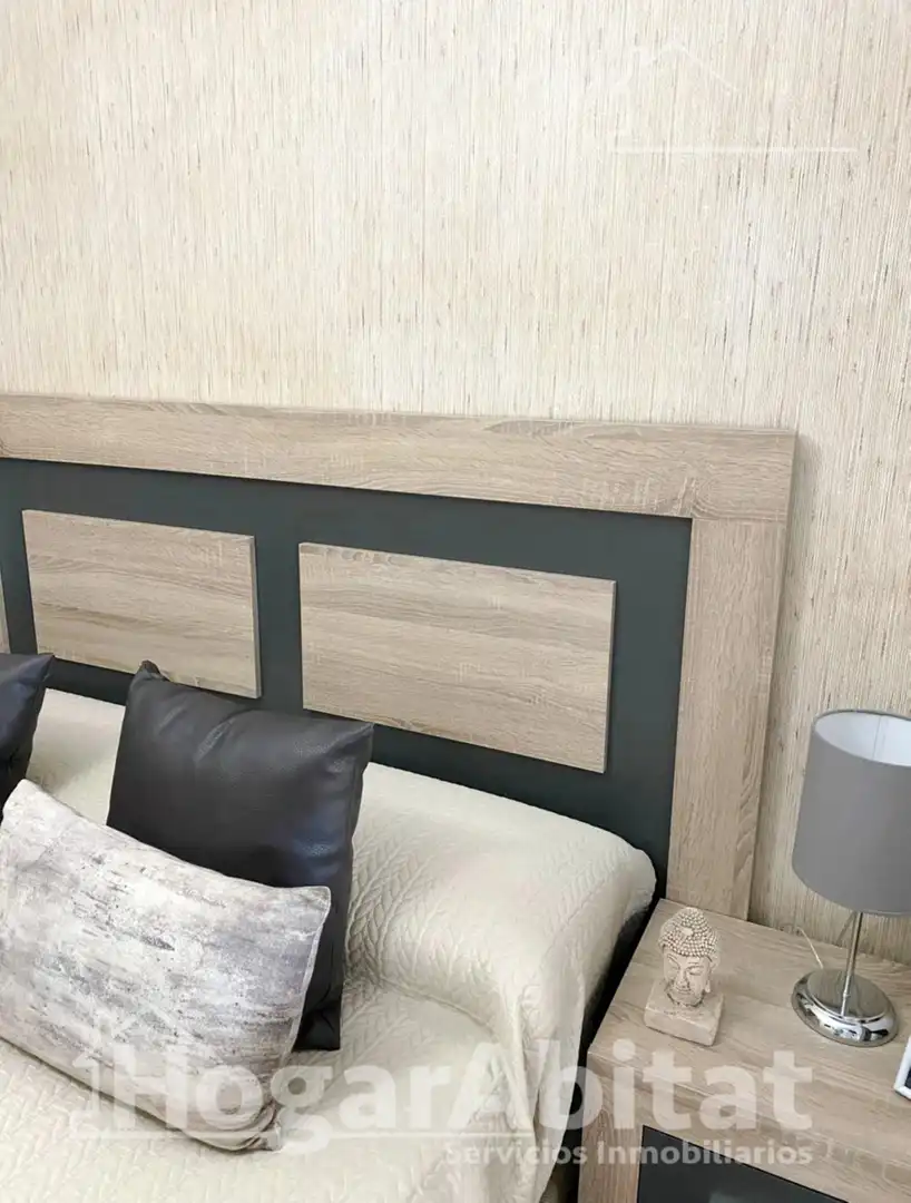 Bedroom of Flat for sale in Torrent  with Air Conditioner, Heating and Private garden