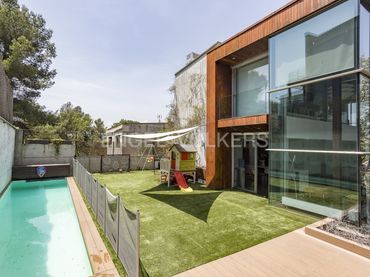 Haus mit Pool zum Verkauf in El Papiol