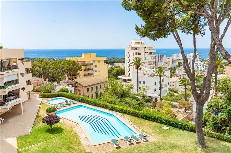 Swimming pool of Flat for sale in  Palma de Mallorca  with Terrace, Storage room and Oven