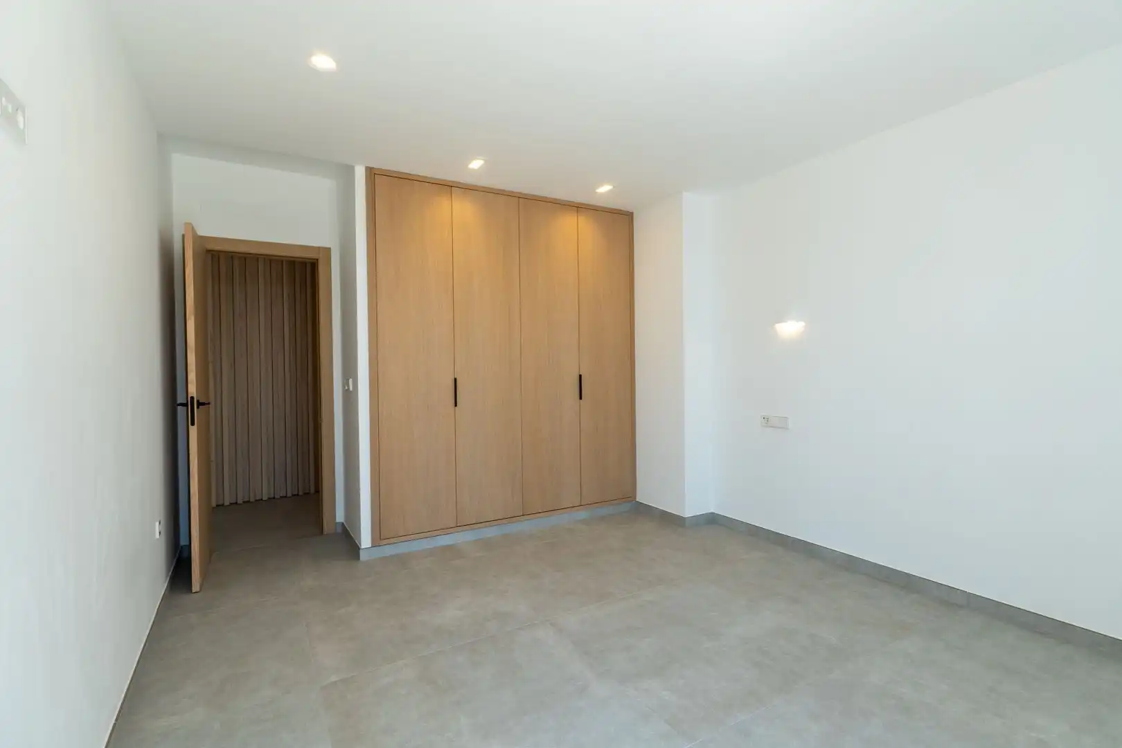 Haus oder Chalet zum Verkauf in Moraira mit Klimaanlage, Privatgarten und Terrasse