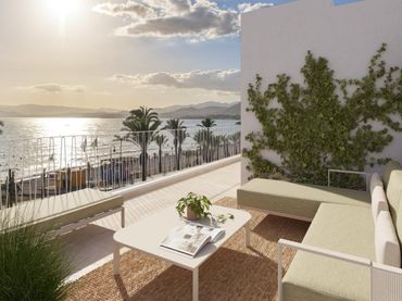Duplex with balcony for sale in Calle del Mero