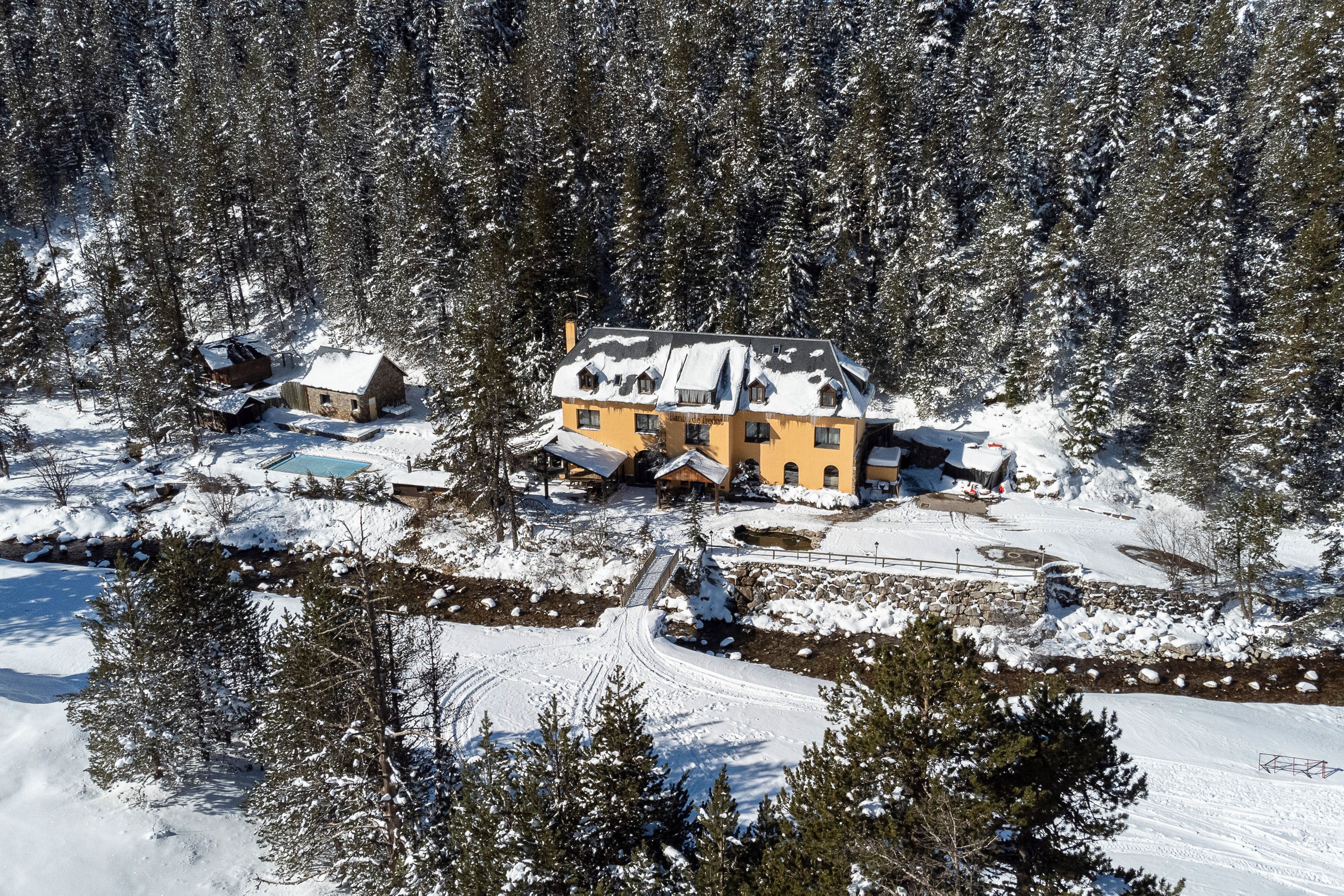 Country house zum verkauf in N/A, -1, Baqueira