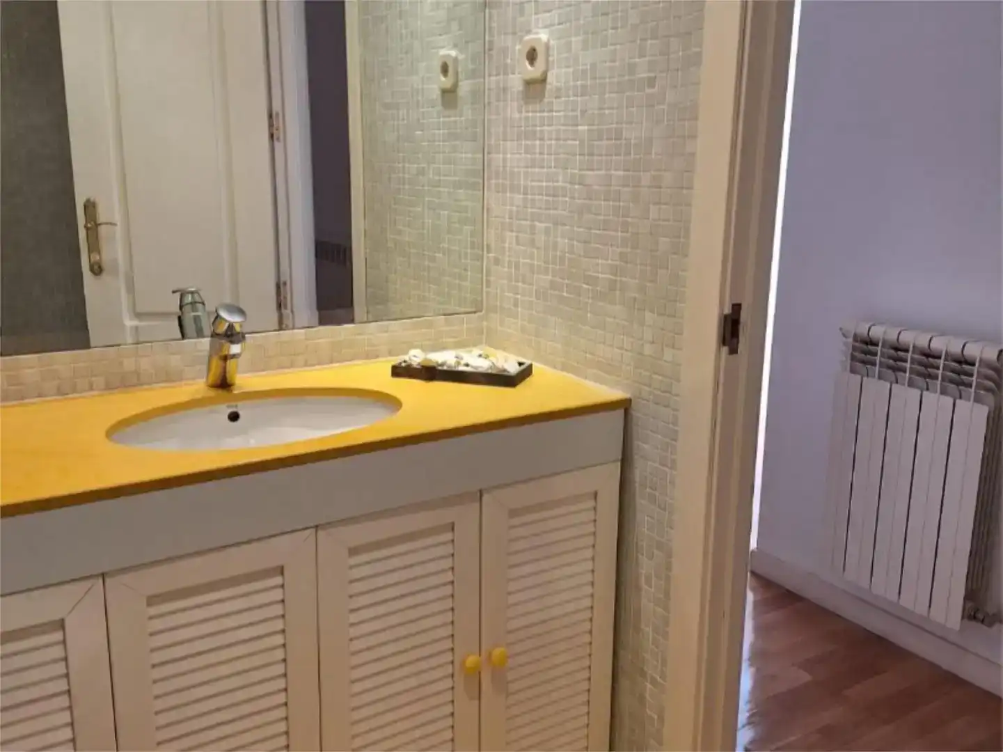 Bany de Pis de lloguer en Madrid amb Aire condicionat i Parquet