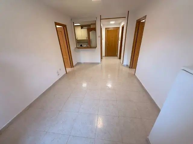 Wohnung zur Miete in Camarma de Esteruelas mit Ofen und Waschmaschine