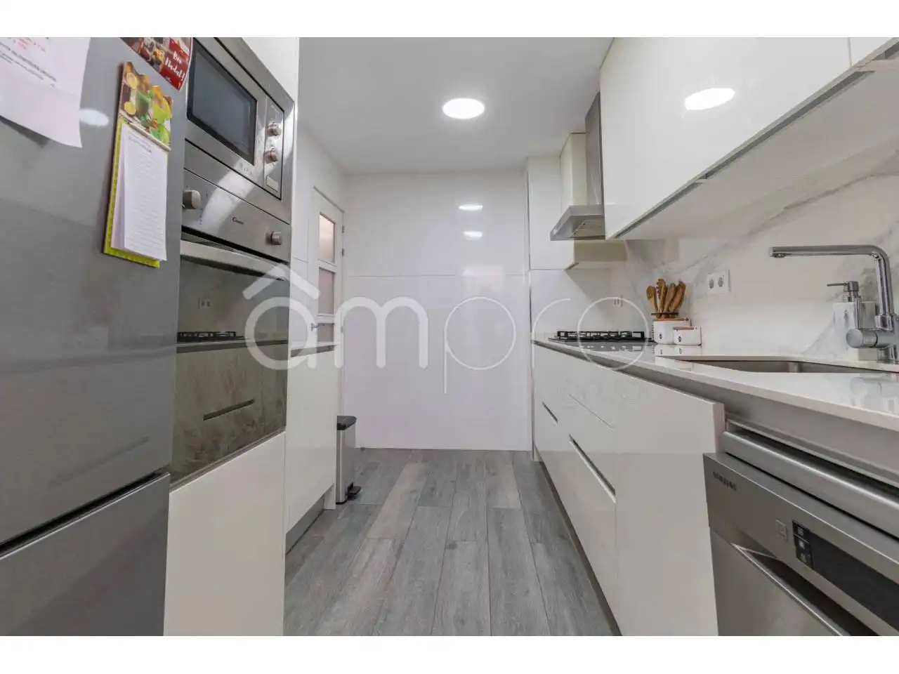 Küche von Wohnung zum Verkauf in Torredembarra mit Terrasse und Balkon