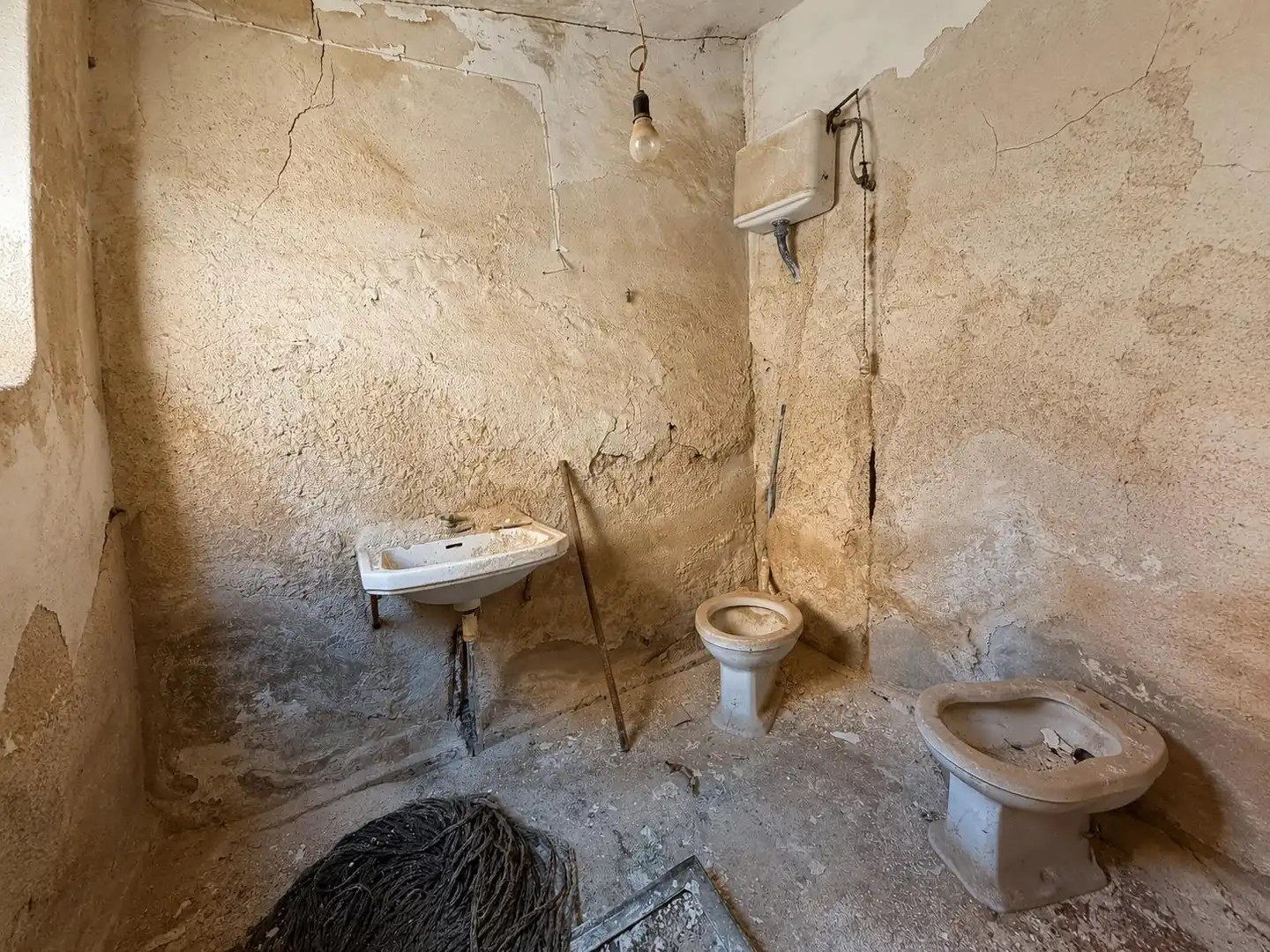 Bathroom of Houses for sale in Chimeneas