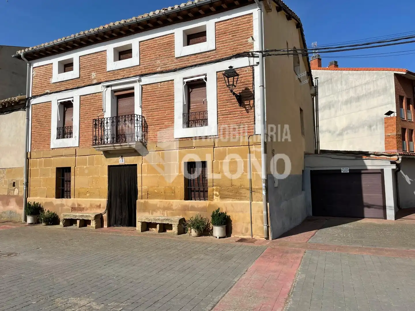 Exterior view of Houses for sale in Cihuri  with Heating, Private garden and Storage room