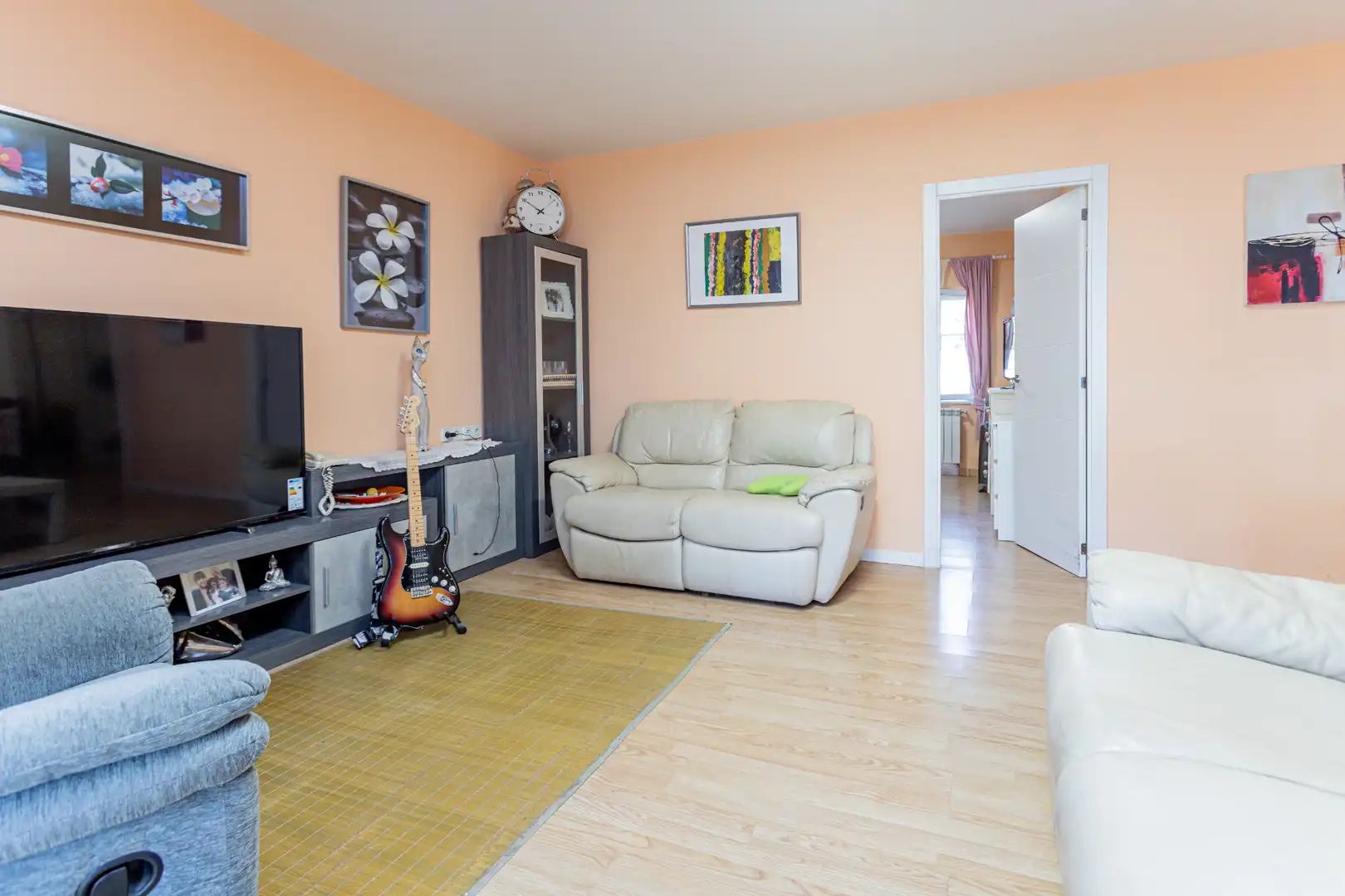 Living room of Flat for sale in Collado Villalba  with Heating, Private garden and Parquet flooring