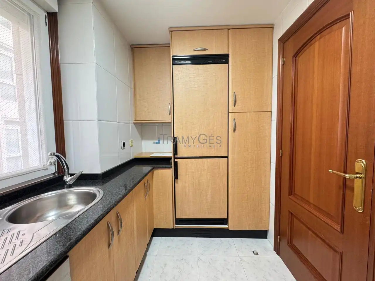 Kitchen of Flat for sale in Vigo   with Heating and Parquet flooring