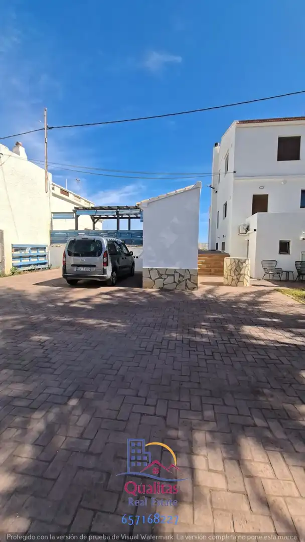 Parkplatz von Wohnungen zur Miete in Oliva mit Klimaanlage, Heizung und Terrasse
