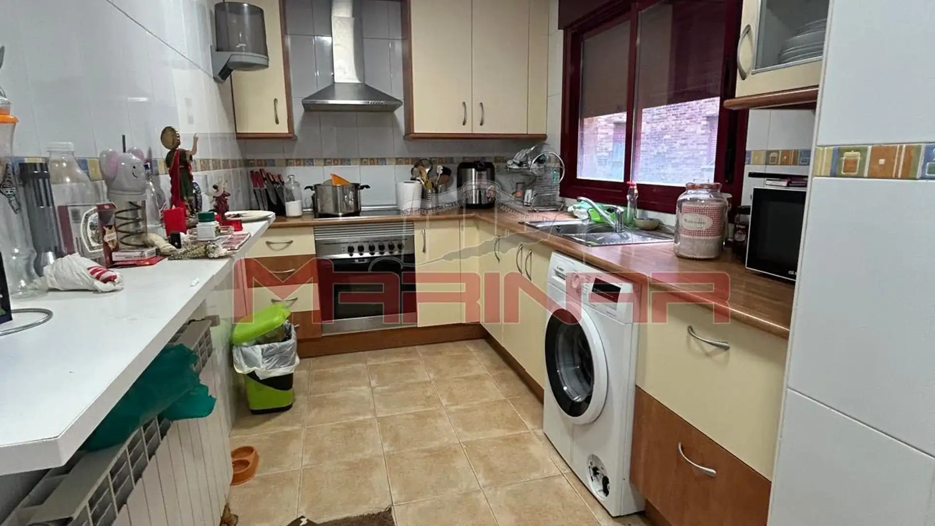 Cuina de Pis en venda en Seseña amb Calefacció, Jardí privat i Terrassa