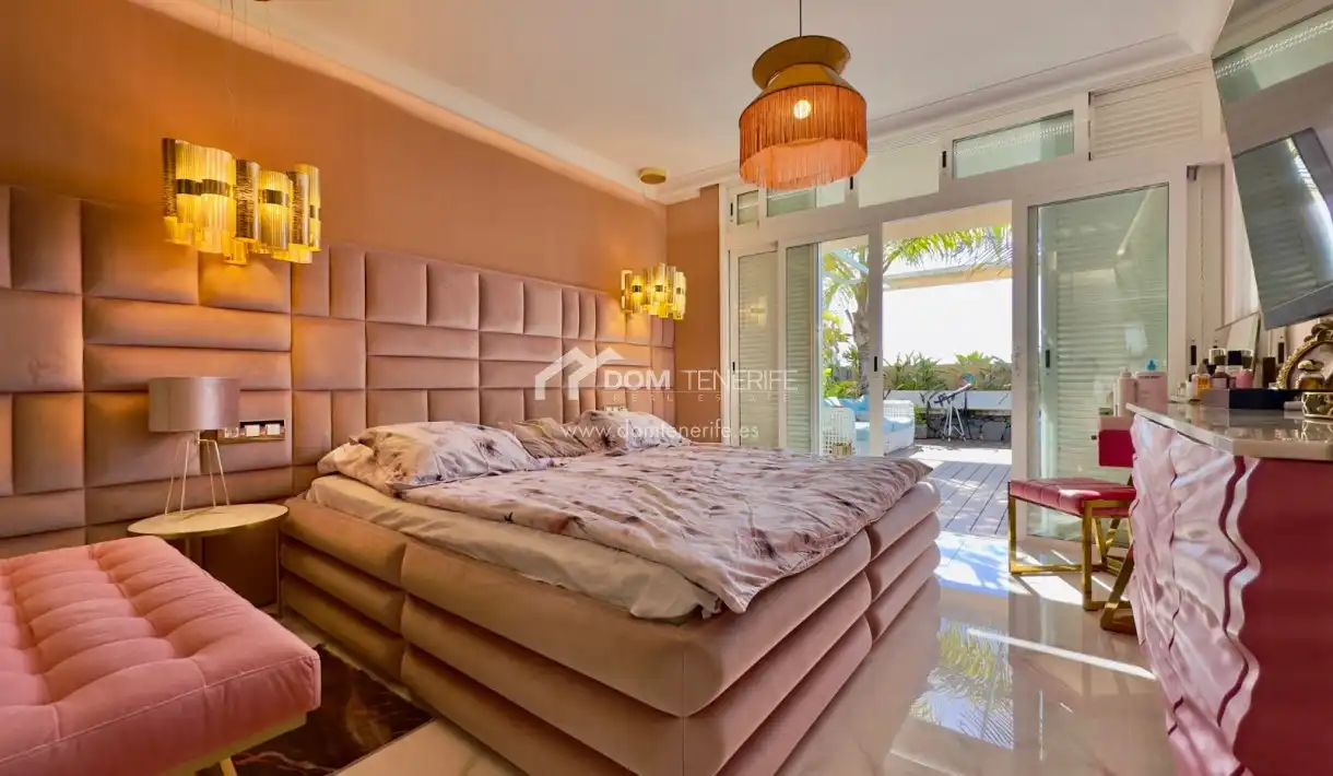 Habitación de Casa o chalet en venta en Adeje con Aire acondicionado, Terraza y Trastero