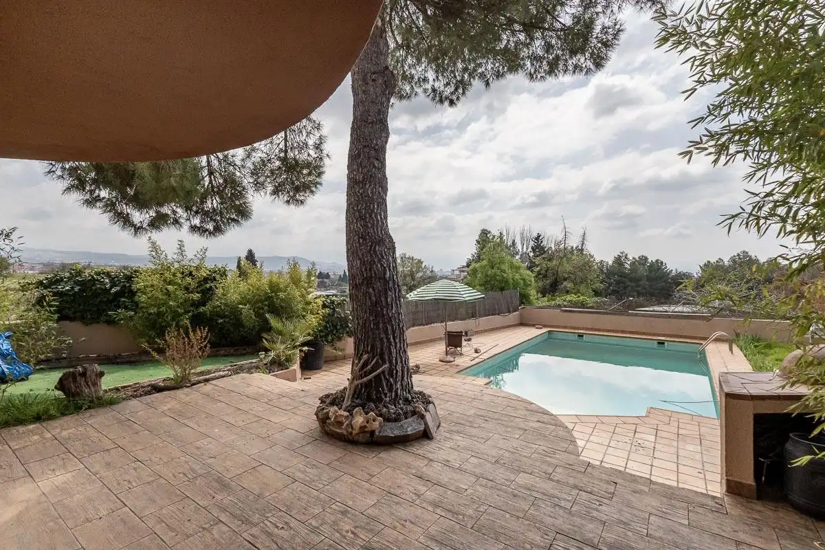 Casa con terrazza in vendita a Calle ARCES UR.MONTELUZ, imagen 4