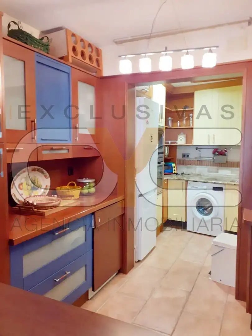 Cocina de Casa adosada en venta en Guardamar del Segura con Aire acondicionado, Terraza y Trastero