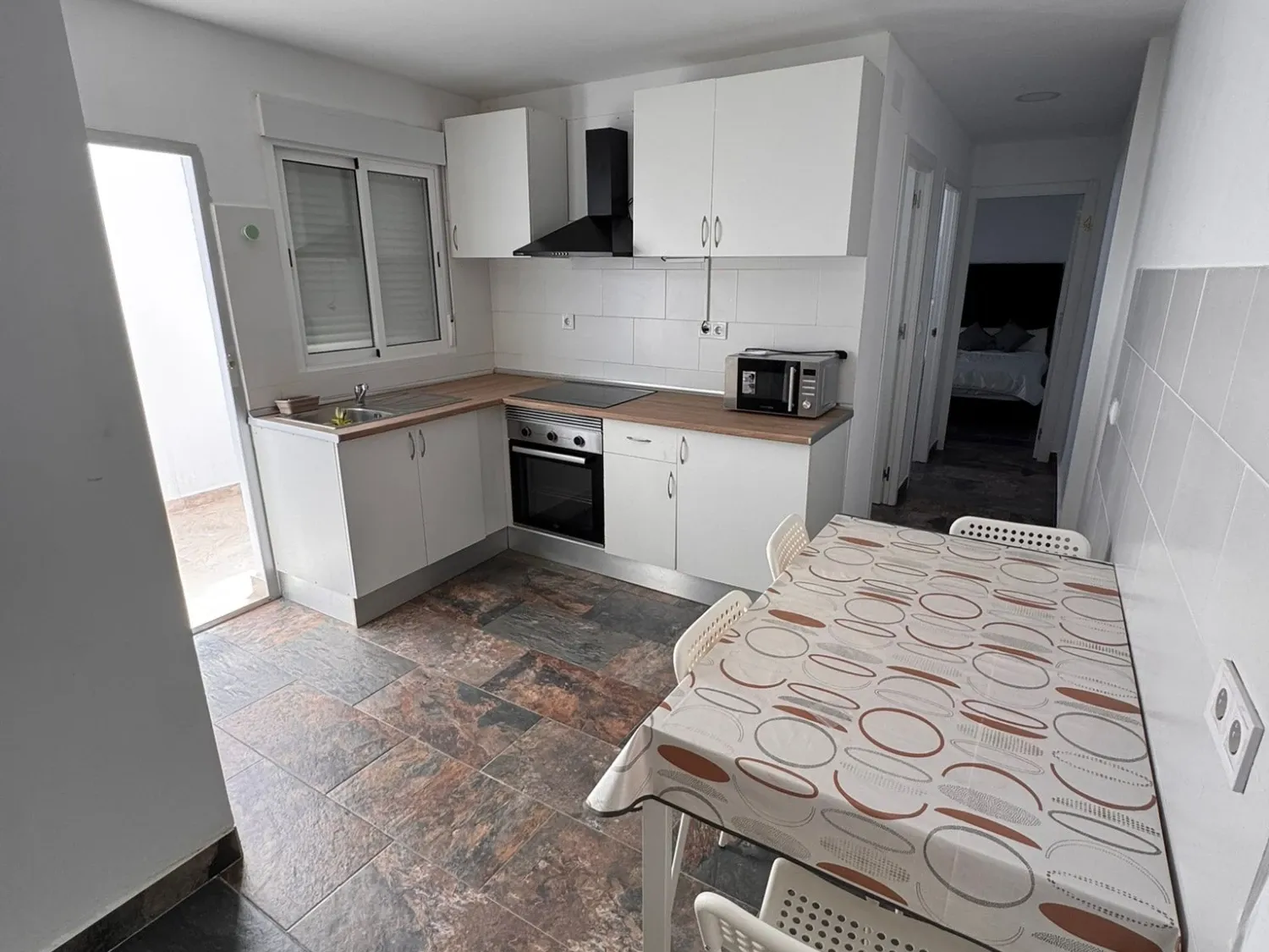 Cuina de Pis de lloguer en  Murcia Capital amb Aire condicionat, Calefacció i Moblat