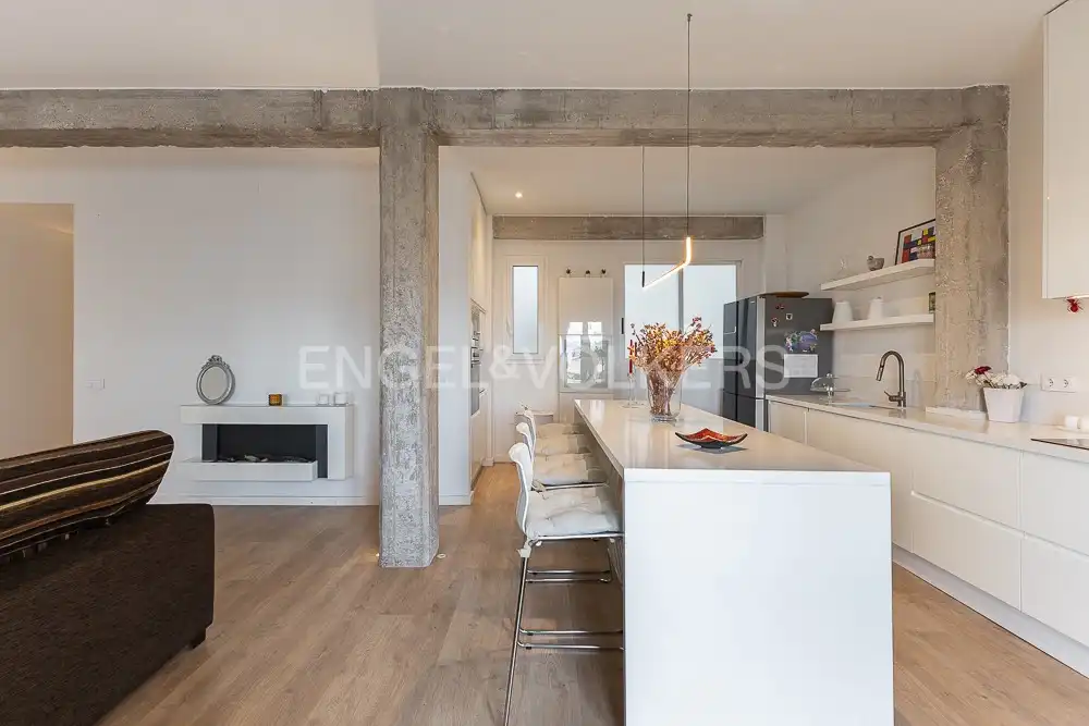 Kitchen of Flat for rent in Valencia  with Air Conditioner, Heating and Parquet flooring