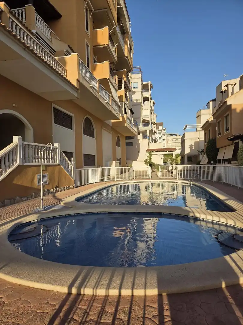 Apartment to rent in Santa Pola ciudad, imagen 2